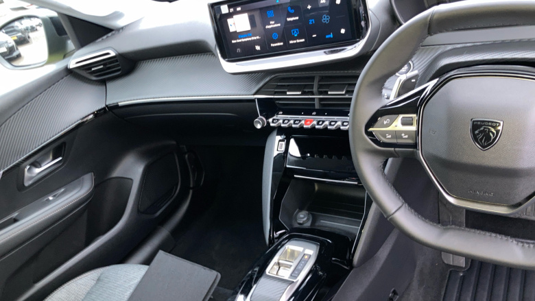 Peugeot 208 1.2 Hybrid 110 Allure 5dr e-DSC6 Petrol Hatchback